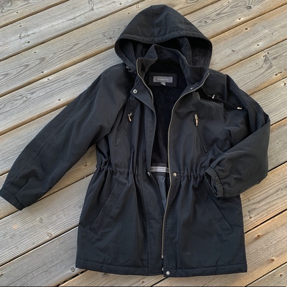 Liz Claiborne Jackets & Blazers - Liz Claiborne Water-Resistant Anorak